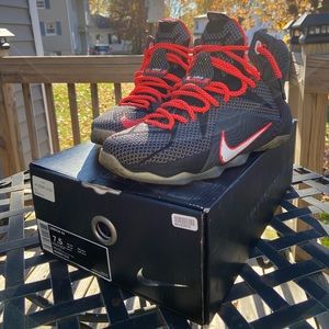 Lebron 12 “Breds”